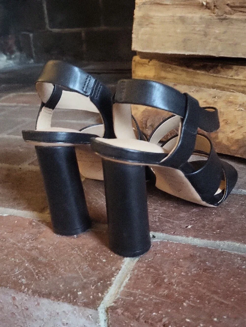 ANTONIO MELANI Black Strappy Block Heel Sandals